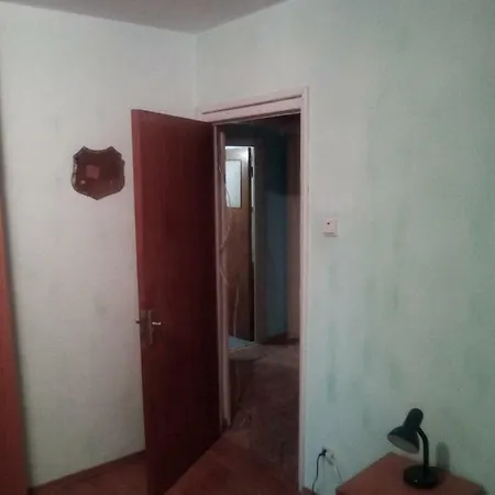 Pied-a-terre In Apartment