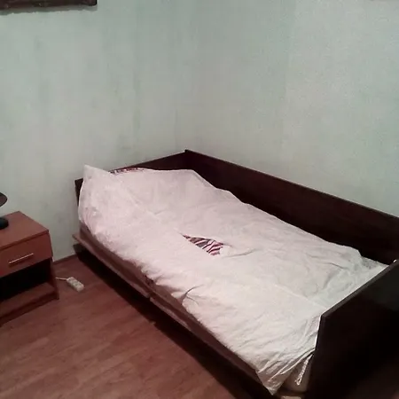 Pied-a-terre In